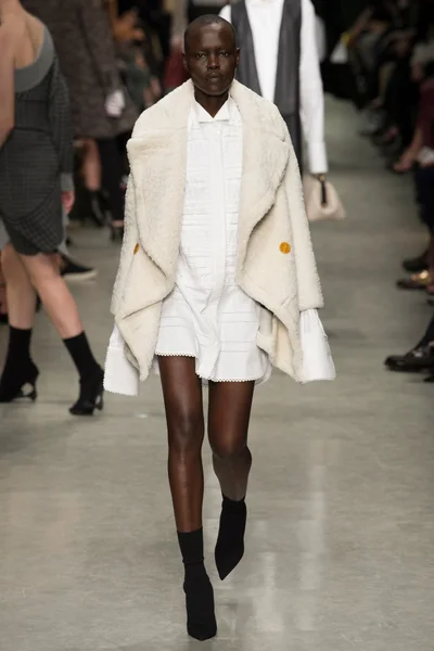 Look 65